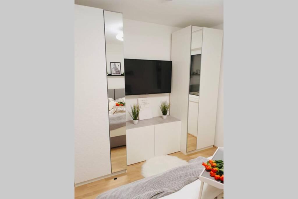 Leon Apartment Neu! Gemuetlichkeit An Erster Stelle Linz Exteriör bild